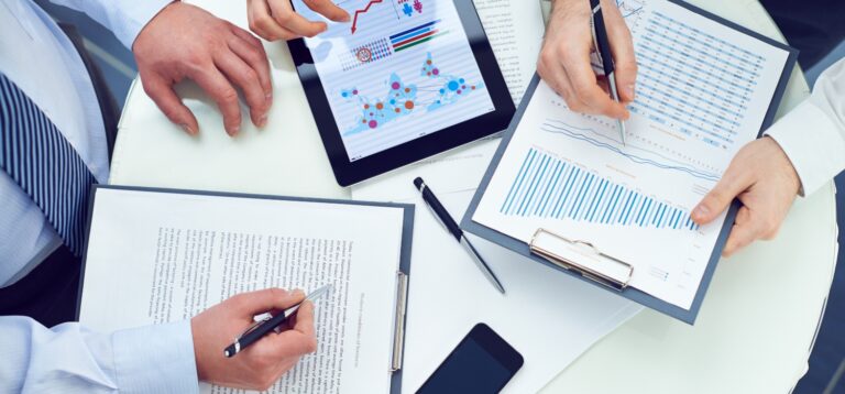 Co musi obejmować system zarządzania jakością dostawcy AI?